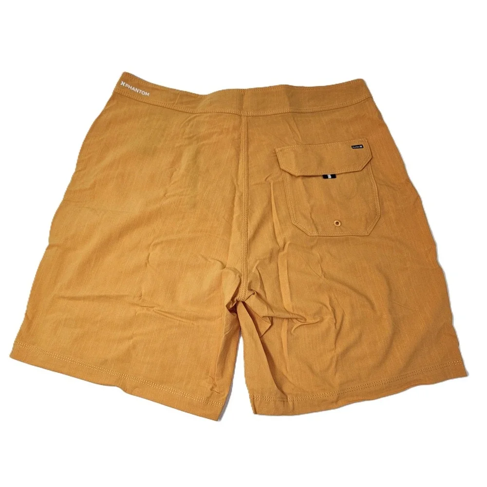 Hurley Phantom Naturals 18